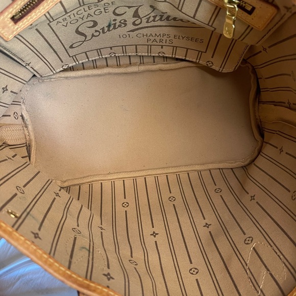 Authentic Louis Vuitton Monogram Never PM Full Tote - Picture 4 of 16